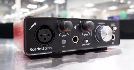 Focusrite - 2-in/2-out USB 2.0 Audio Interface 3